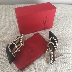 Valentino Rockstuds Colorblock